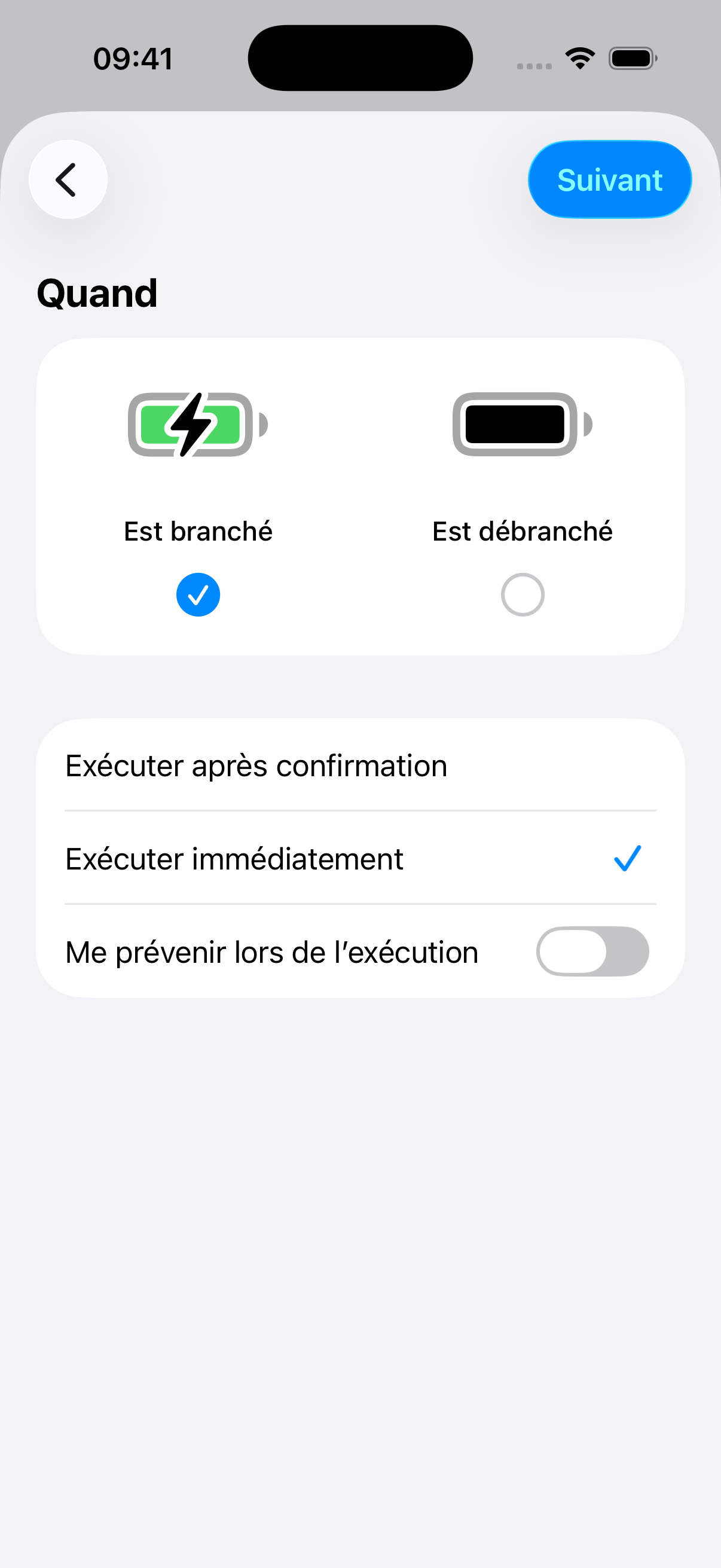 Réglages Adaptateur secteur : Est branché sélectionné, Exécuter immédiatement sélectionné et Me prévenir lors de l’exécution désactivé